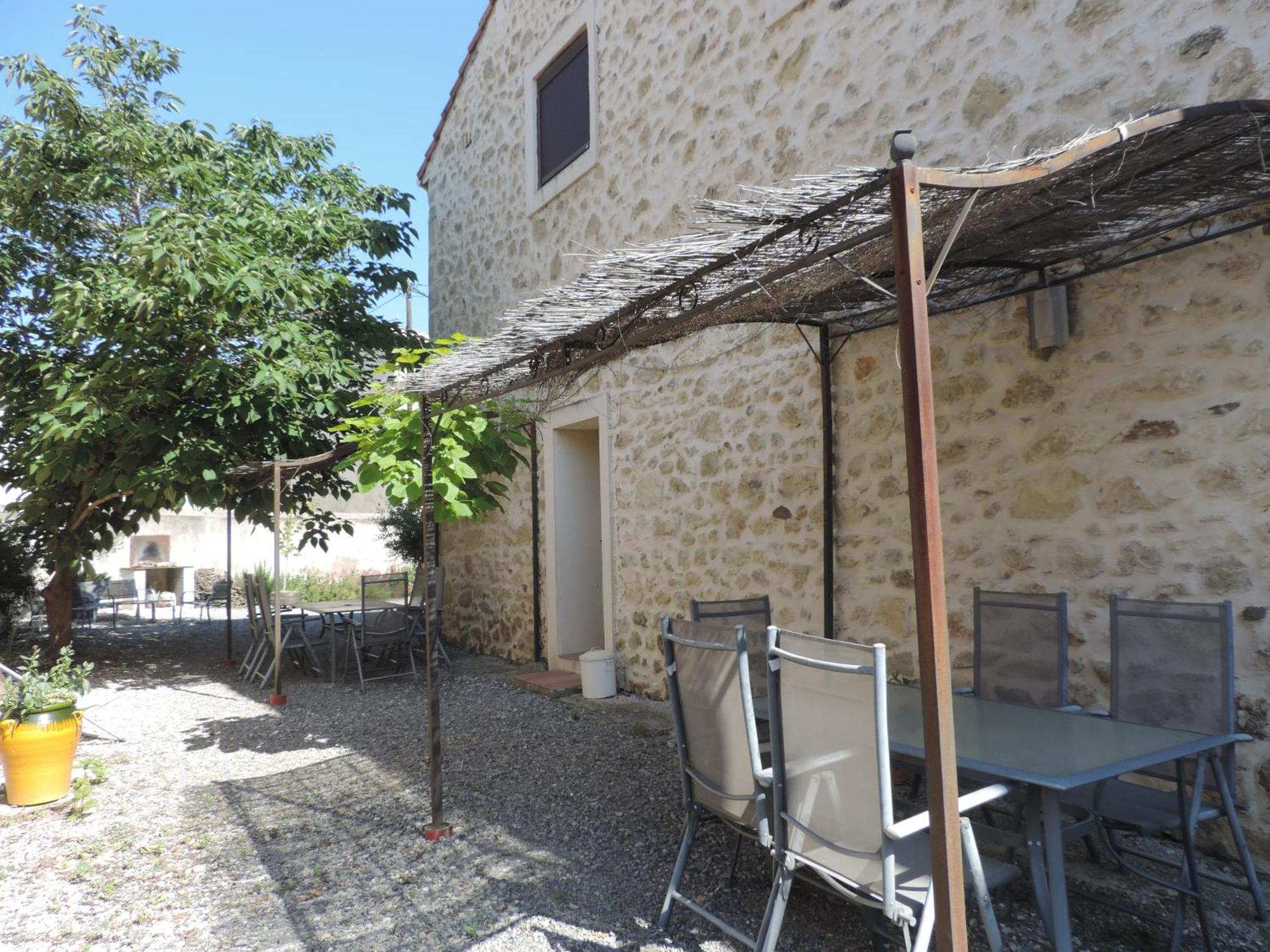 Gites Le "Val-Lea" Salleles-d'Aude Luaran gambar